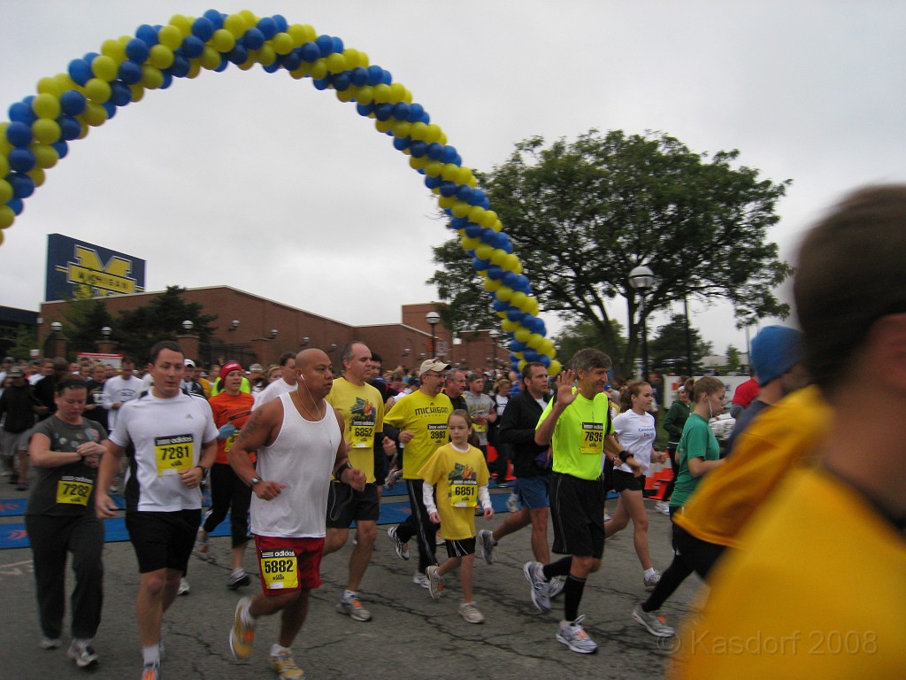 BHGH 2009 0111.jpg - The Big House Big Heat 5 and 10 K race. October 4, 2009 run in Ann Arbor Michigan finishes on the 50 yard line of the University of Michigan stadium.
